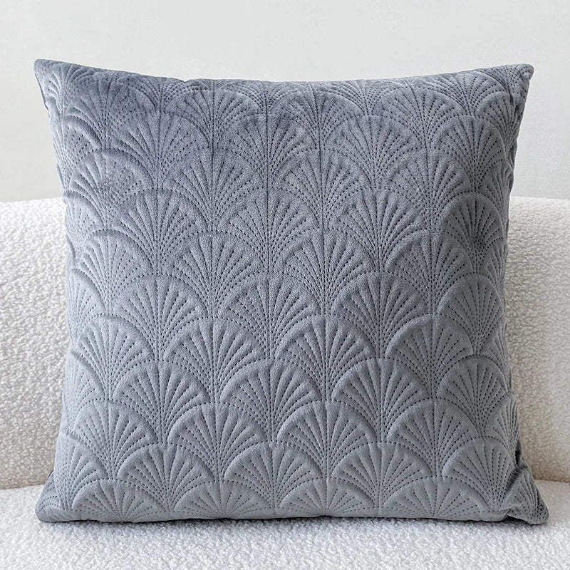 Velvet Scallop Luxury Cushion Cover (45×45cm)
