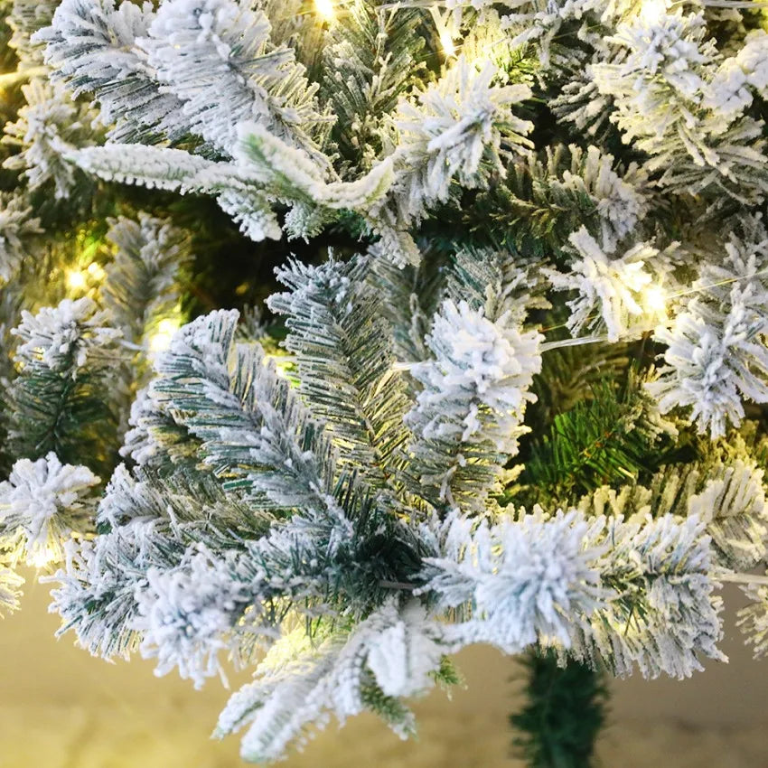 Snow-Sprayed PE+PVC Artificial Christmas Tree