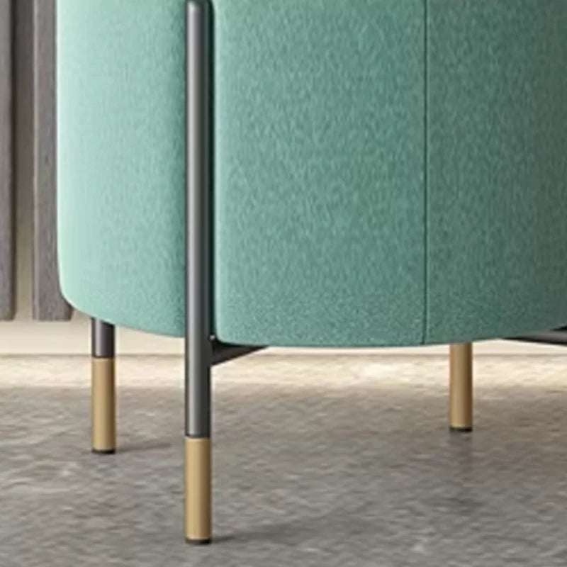Scandinavian Light-Luxury Velvet Stool