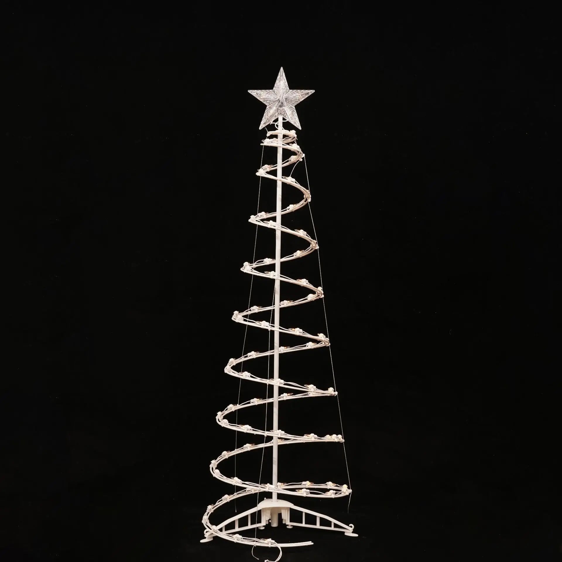 Easy-Storage Multi-Height Christmas Tree