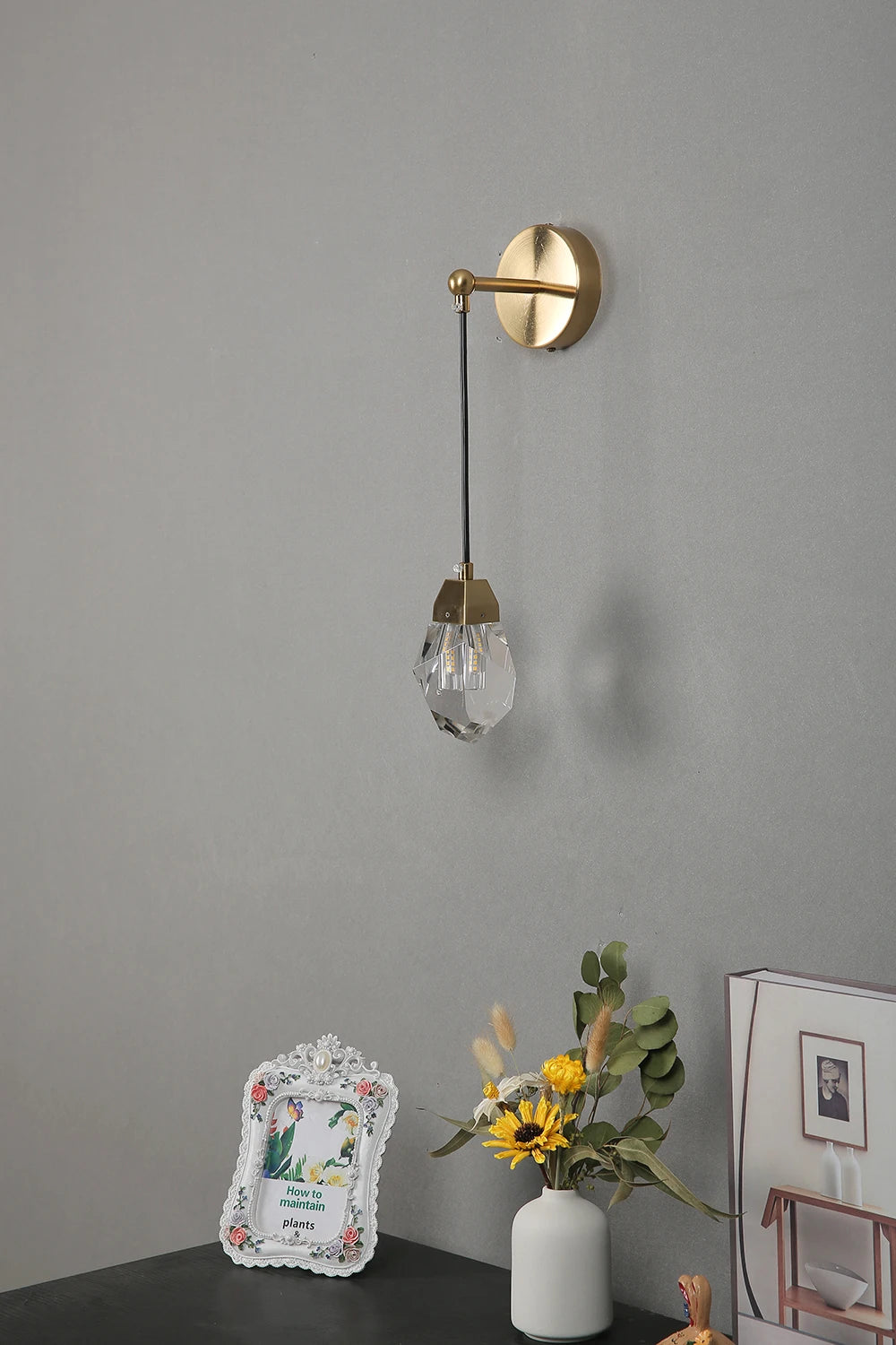 Modern Gold G9 Luxury Wall Sconce