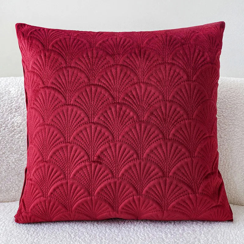 Velvet Scallop Luxury Cushion Cover (45×45cm)