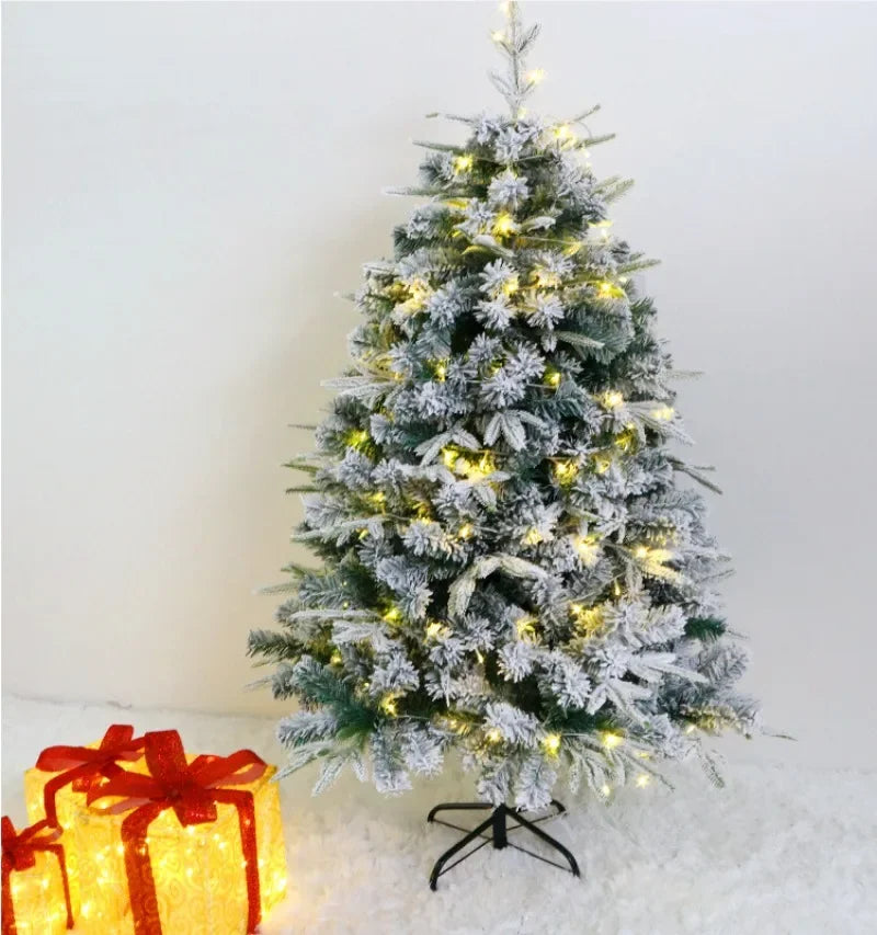 Snow-Sprayed PE&PVC Artificial Christmas Tree