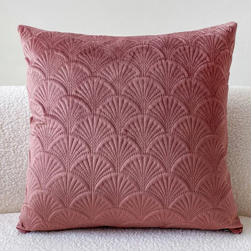 Velvet Scallop Luxury Cushion Cover (45×45cm)