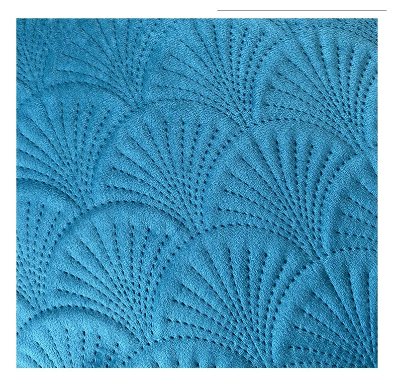 Velvet Scallop Luxury Cushion Cover (45×45cm)